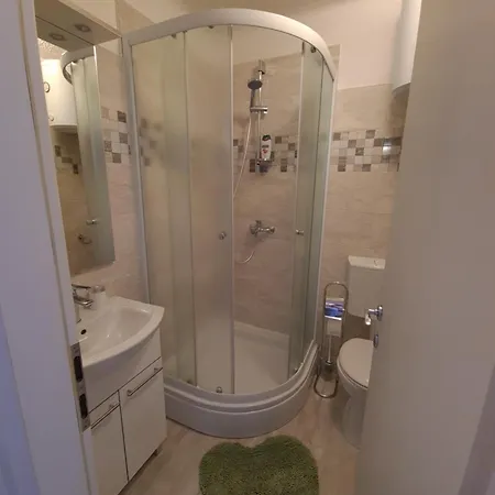 Private In The Center Of 3* سبليت